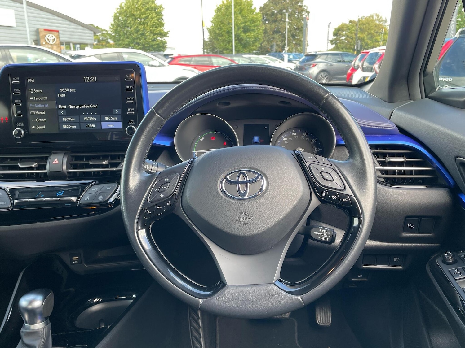 Used Toyota C-HR 2020 for sale - 76111306: Photo 6