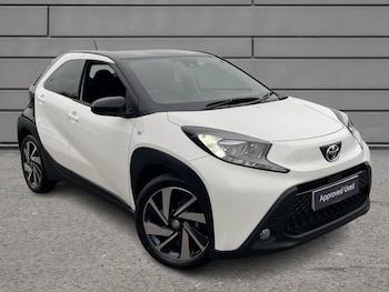 2023 (23) - 1.0 VVT-i Edge 5dr