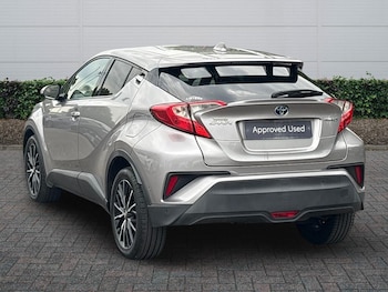 Used Toyota C-HR 2017 for sale - 78959731: Photo