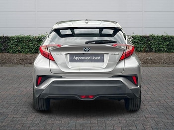 Used Toyota C-HR 2017 for sale - 78959731: Photo