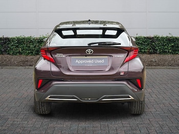 Used Toyota C-HR 2023 for sale - 78021680: Photo