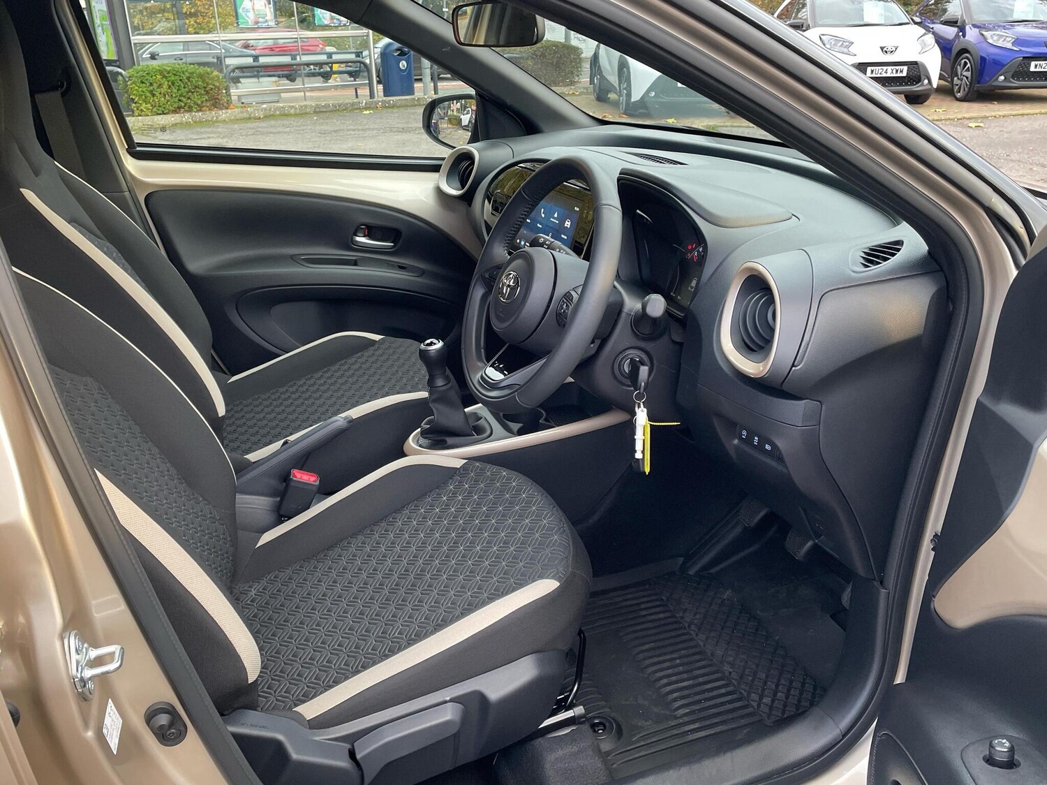 Used Toyota Aygo X 2025 for sale - 76730739: Photo 11