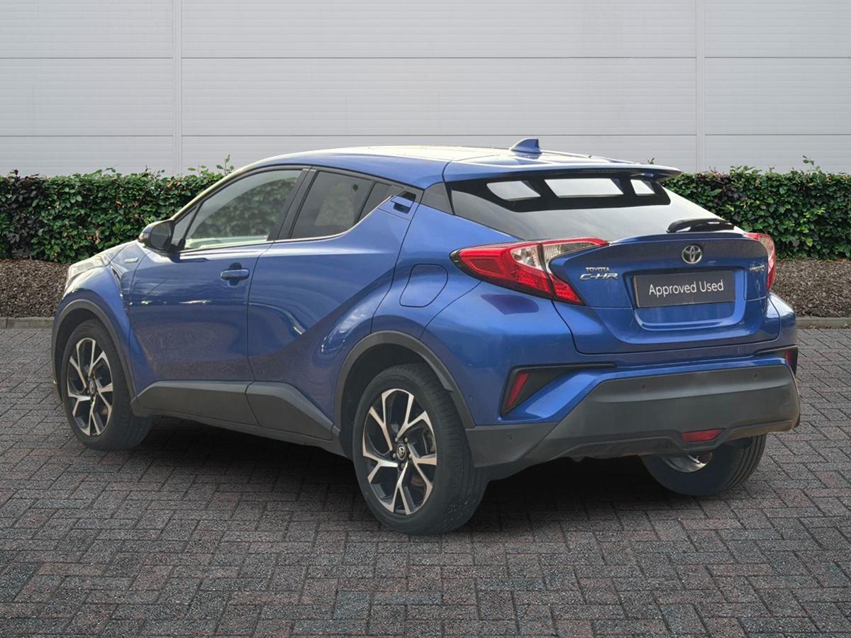 Used Toyota C-HR 2018 for sale - 77177631: Photo 2