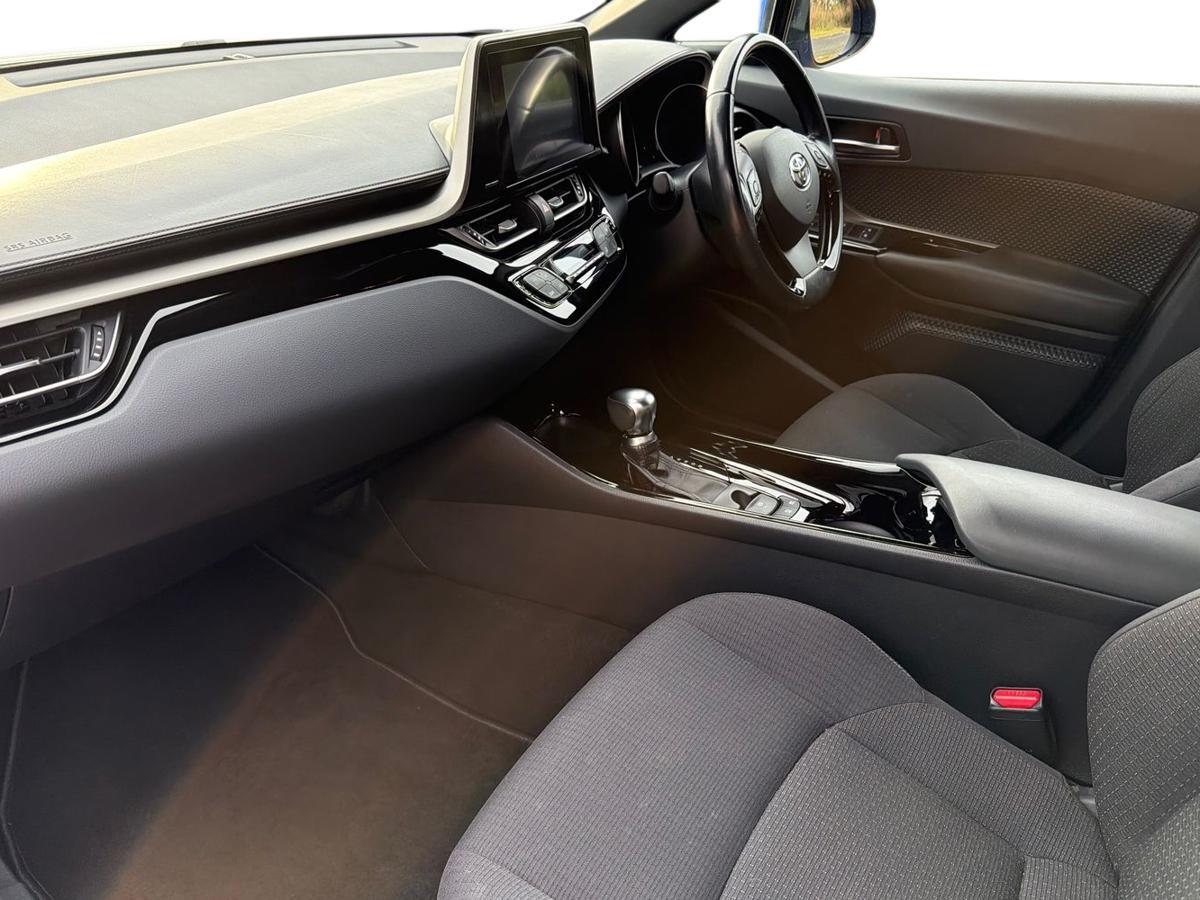 Used Toyota C-HR 2018 for sale - 77177631: Photo 7