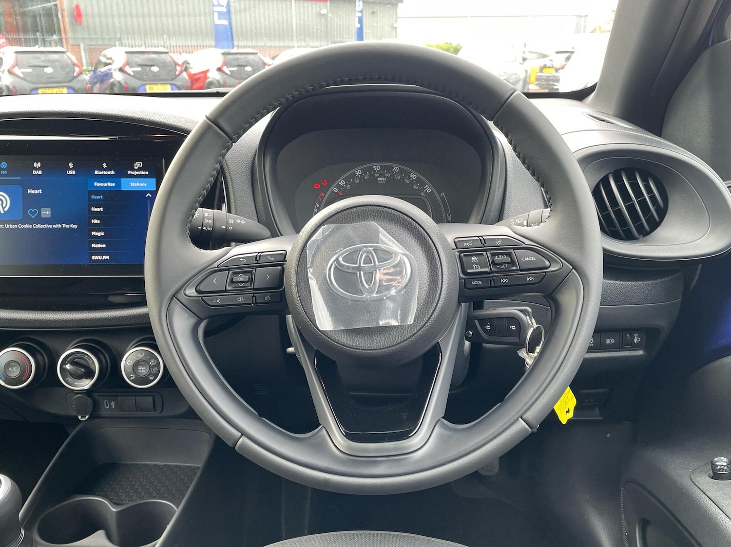 Used Toyota Aygo X 2025 for sale - 76730615: Photo 6