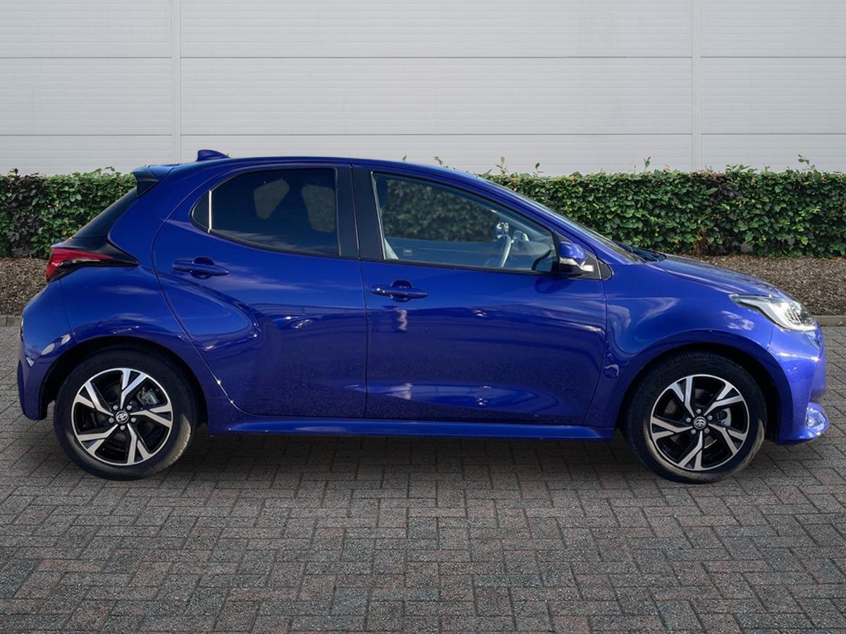 Used Toyota Yaris 2024 for sale - 76609242: Photo 5