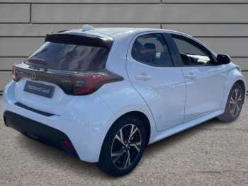 Used Toyota Yaris 2024 for sale - 74008584: Photo