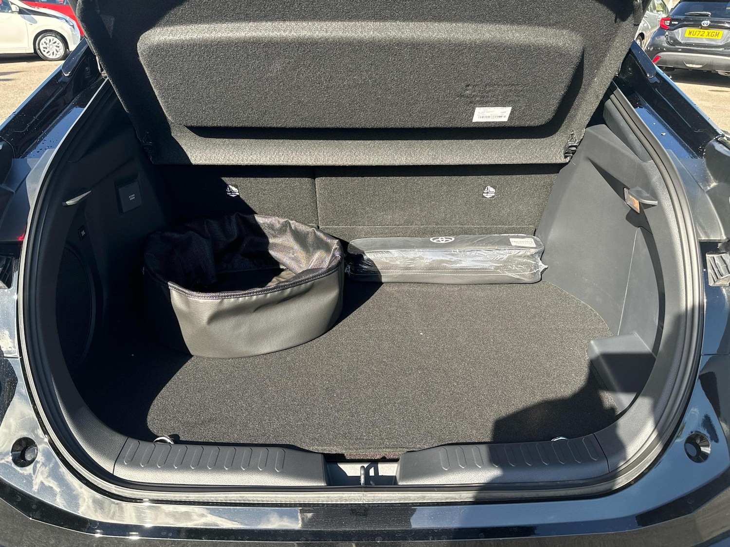 Vehicle 14