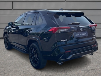 Used Toyota RAV4 2025 for sale - 76111000: Photo 4