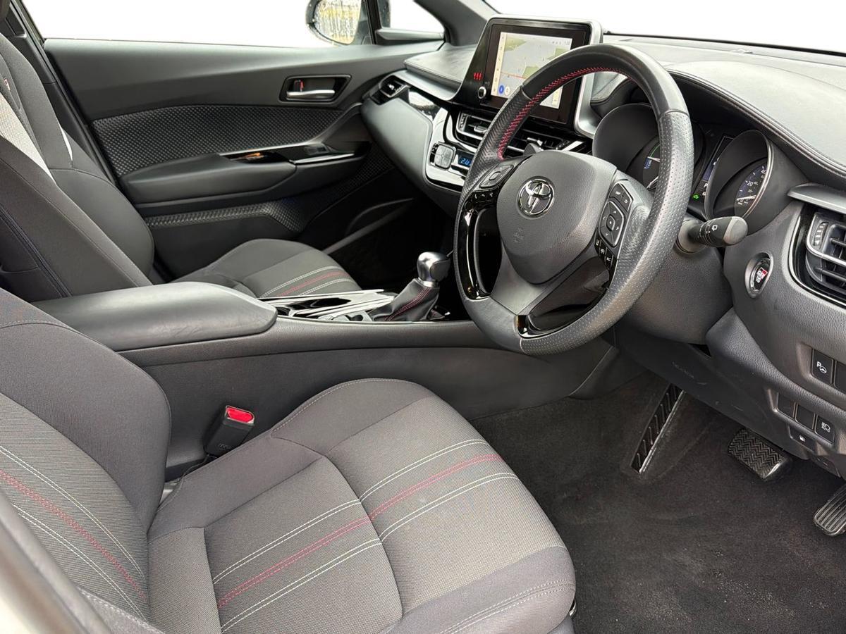 Used Toyota C-HR 2023 for sale - 77307065: Photo 12