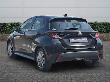 Used Toyota Yaris 2023 for sale - 79281031: Photo