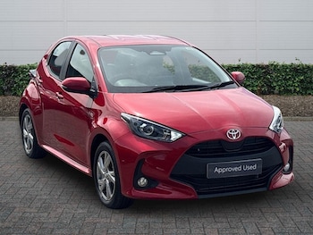 Used Toyota Yaris 2024 for sale - 79013895: Photo