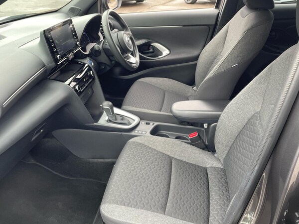 Used Toyota Yaris 2023 for sale - 76139649: Photo 10