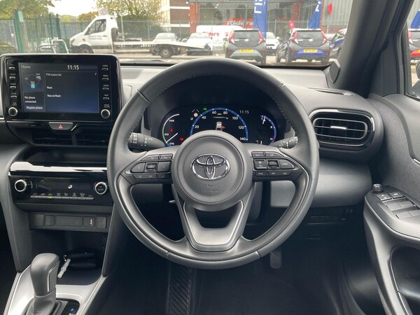 Used Toyota Yaris 2023 for sale - 76139649: Photo 6