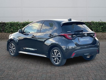 Used Toyota Yaris 2023 for sale - 76539563: Photo