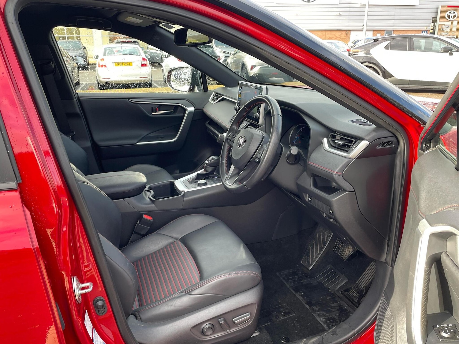 Used Toyota RAV4 2022 for sale - 77177468: Photo 11