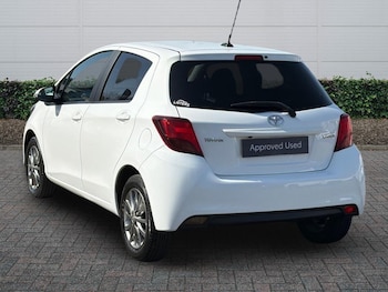 Used Toyota Yaris 2016 for sale - 78158224: Photo