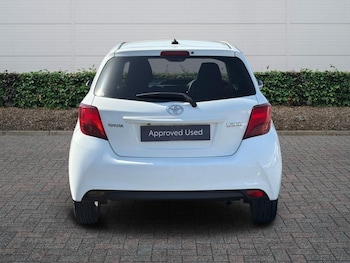 Used Toyota Yaris 2016 for sale - 78158224: Photo