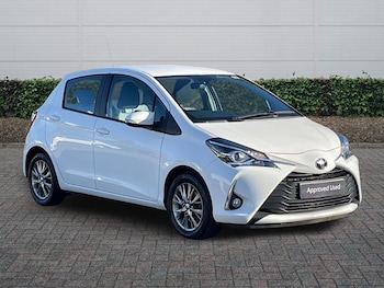 Used Toyota Yaris 2018 for sale - 76635388: Photo