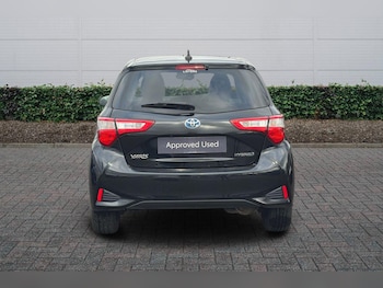 Used Toyota Yaris 2020 for sale - 77427464: Photo