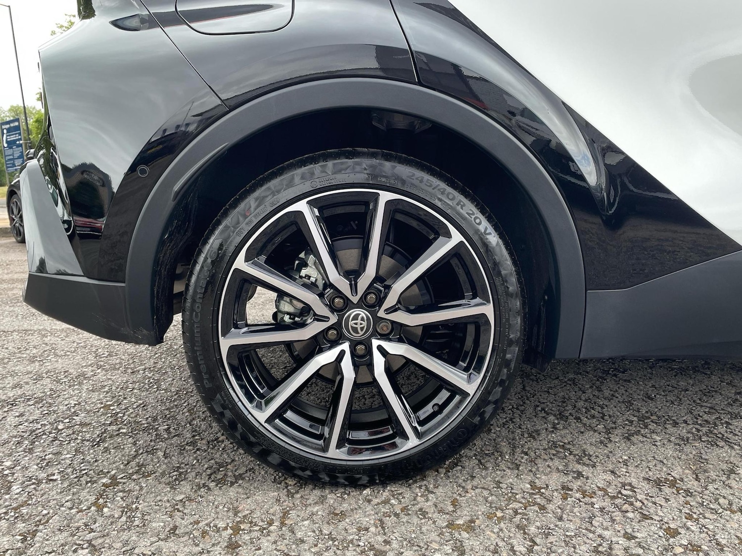 Used Toyota C-HR 2025 for sale - 76716697: Photo 18