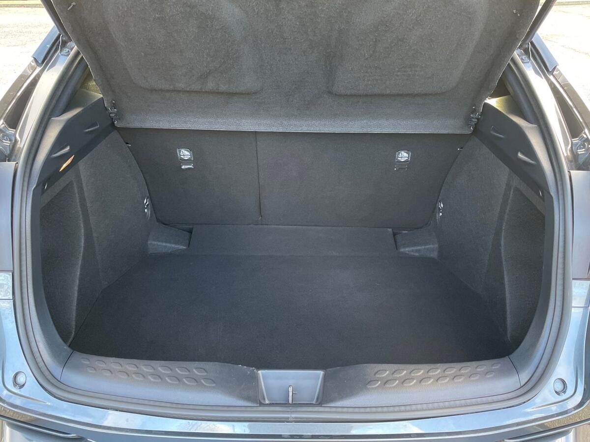 Used Toyota C-HR 2021 for sale - 76647393: Photo 10