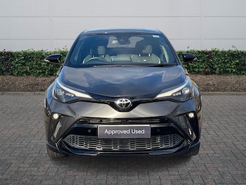 Used Toyota C-HR 2021 for sale - 76647393: Photo