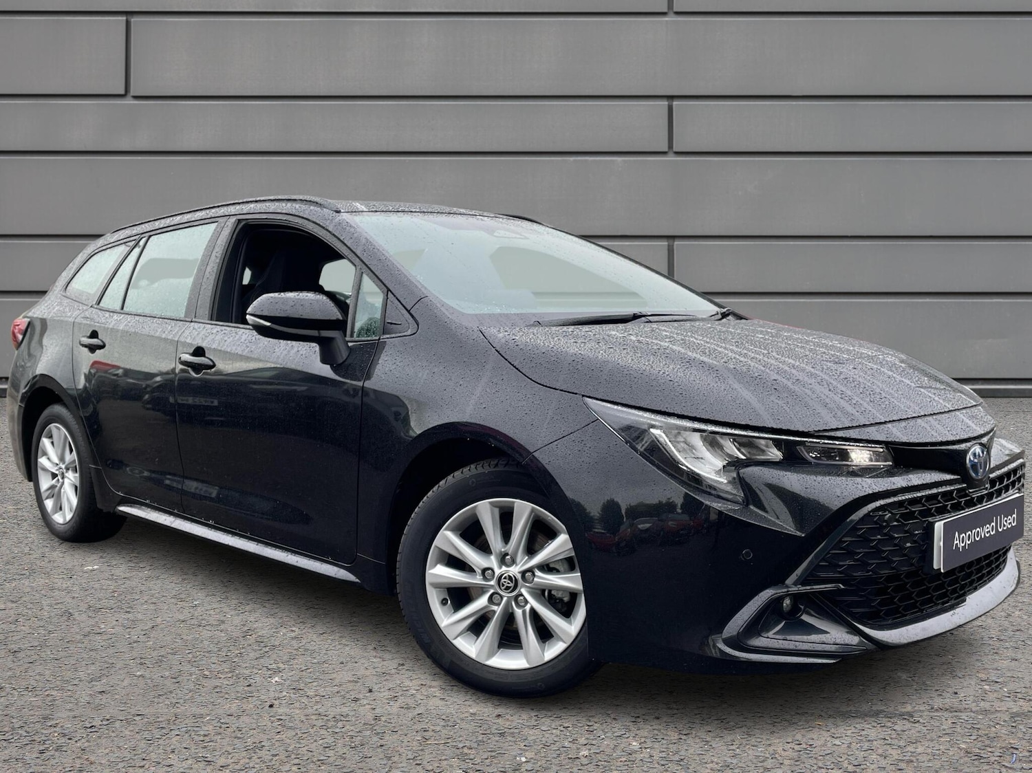 Used Toyota Corolla 2024 for sale - 76110748: Photo 1