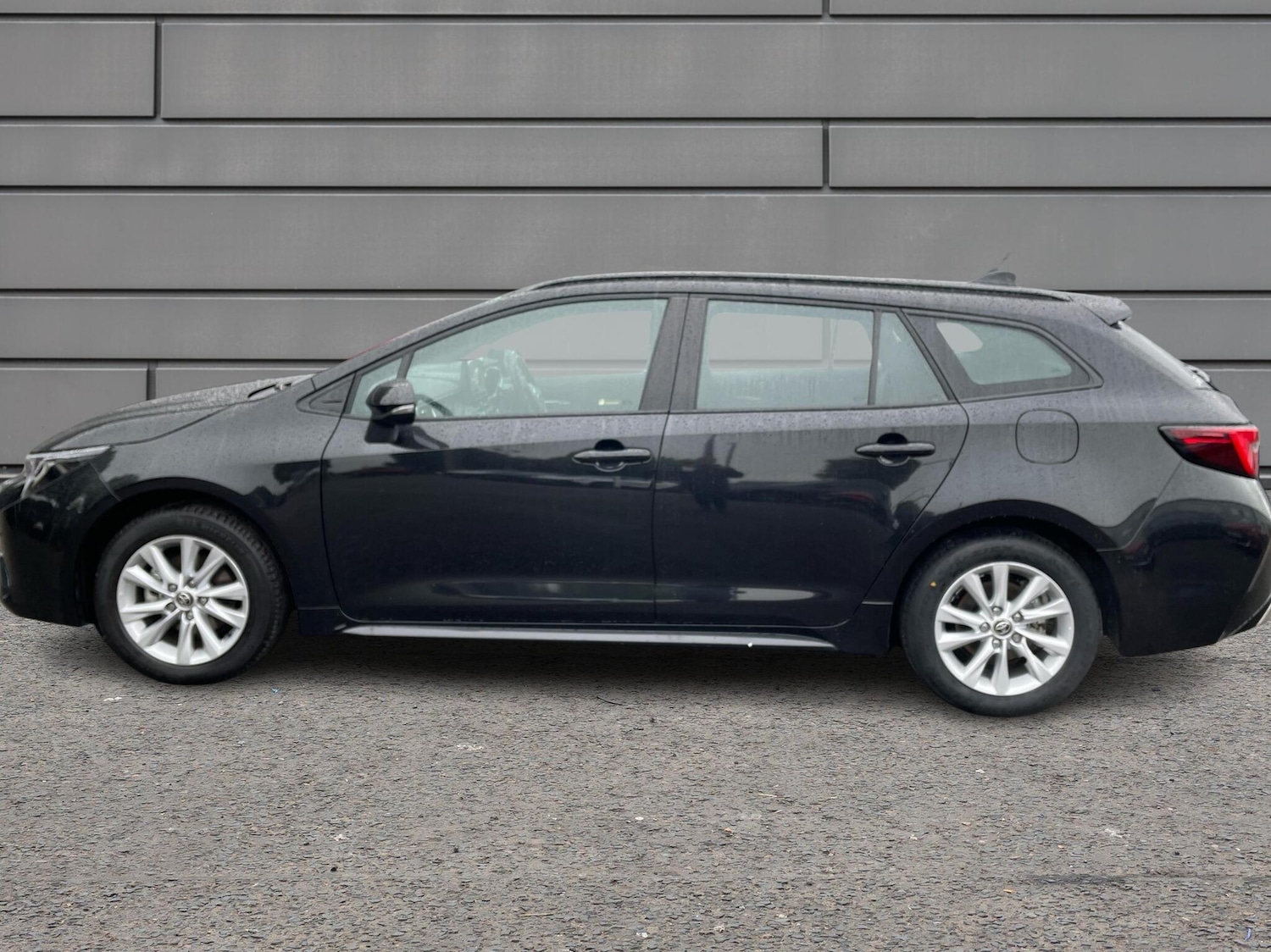 Used Toyota Corolla 2024 for sale - 76110748: Photo 17