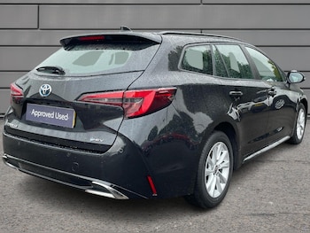 Used Toyota Corolla 2024 for sale - 76110748: Photo 2