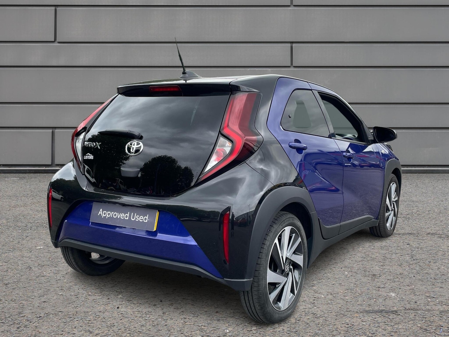 Used Toyota Aygo X 2023 for sale - 76111658: Photo 2