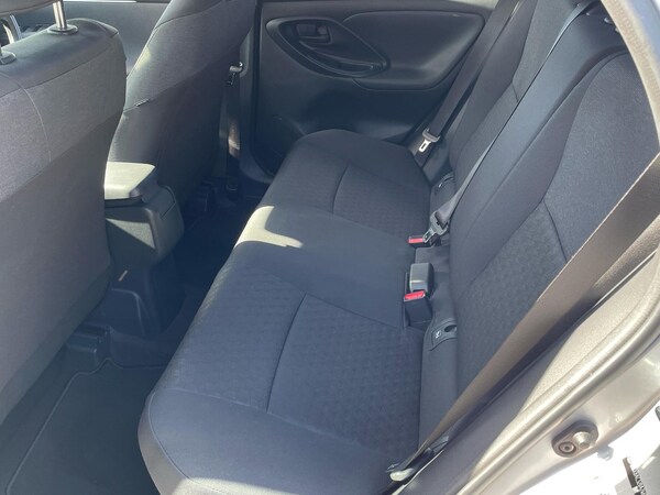 Used Toyota Yaris 2022 for sale - 76110545: Photo 12