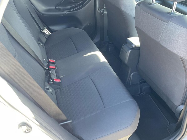 Used Toyota Yaris 2022 for sale - 76110545: Photo 13