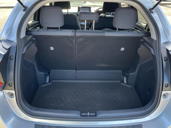 Used Toyota Yaris 2022 for sale - 76110545: Photo 14