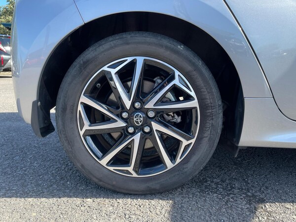 Used Toyota Yaris 2022 for sale - 76110545: Photo 18