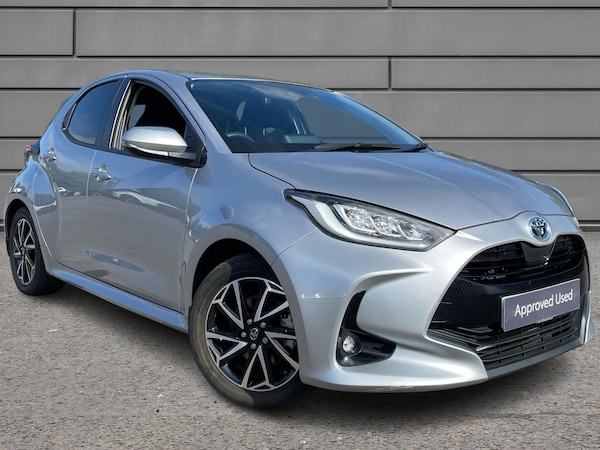 Used Toyota Yaris 2022 for sale - 76110545: Photo 1