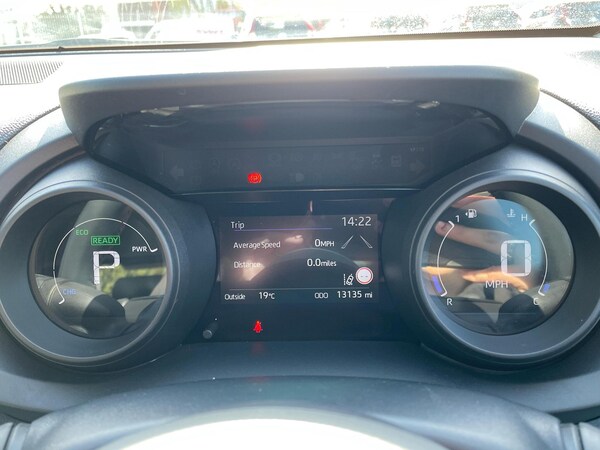 Used Toyota Yaris 2022 for sale - 76110545: Photo 9