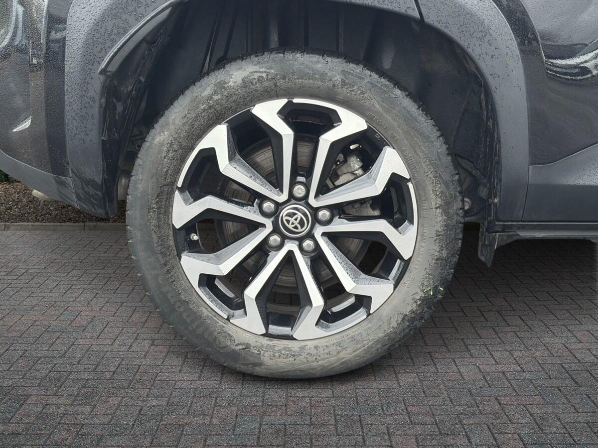 Used Toyota Yaris Cross 2022 for sale - 76625087: Photo 6