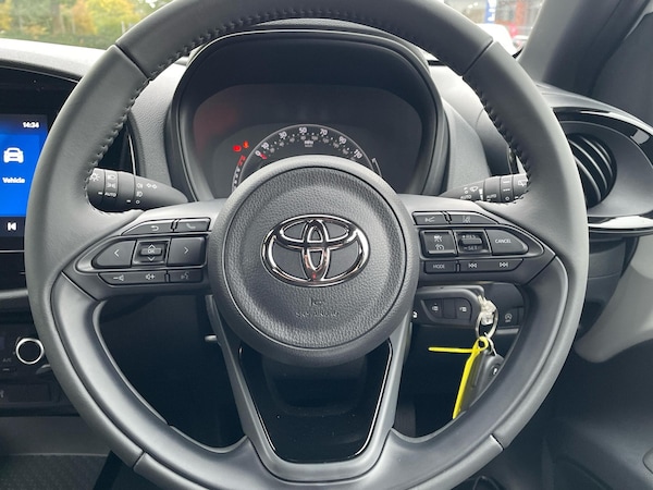 Used Toyota Aygo X 2025 for sale - 76123844: Photo 8