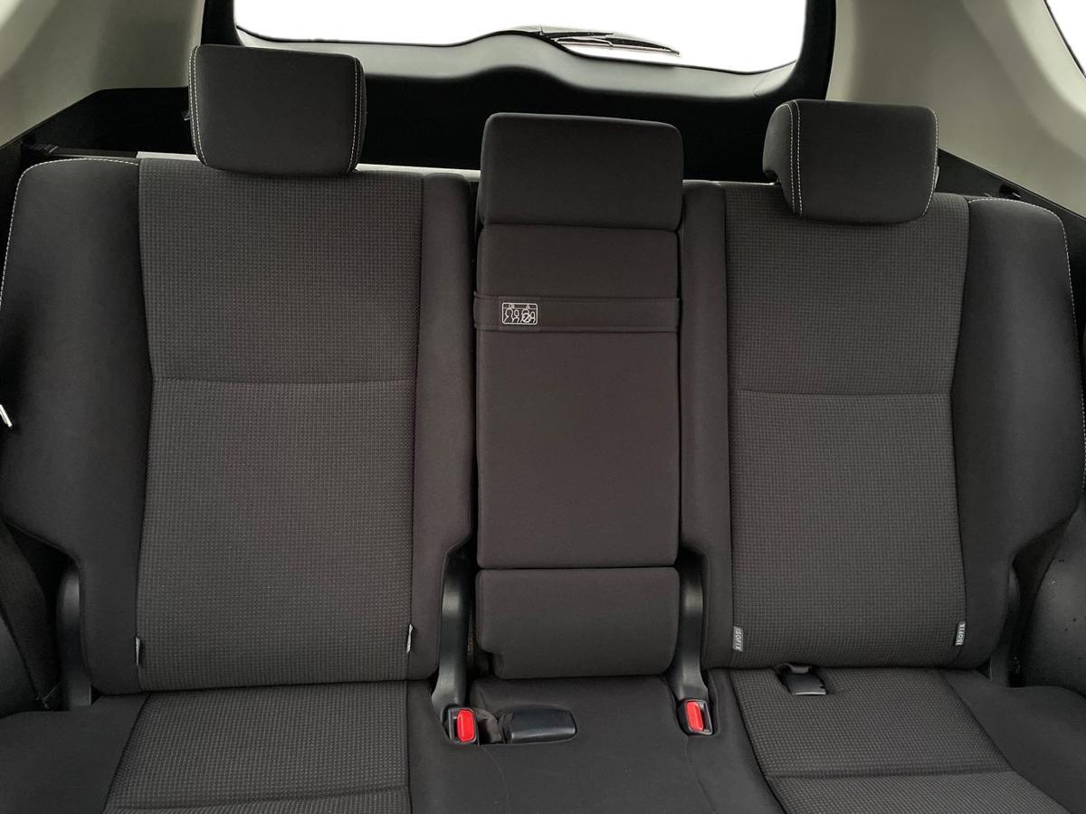 Used Toyota RAV4 2017 for sale - 77013668: Photo 9