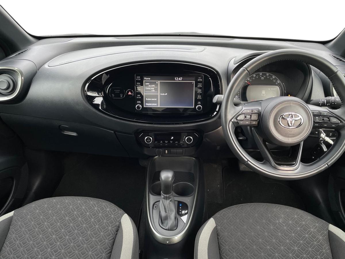 Used Toyota Aygo X 2022 for sale - 77124845: Photo 8
