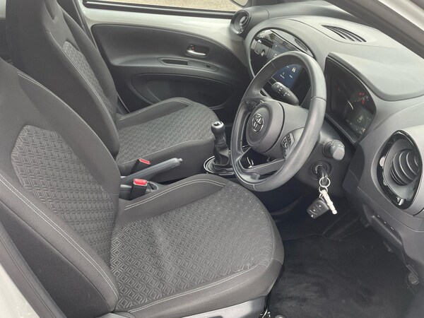 Used Toyota Aygo X 2024 for sale - 76154371: Photo 11