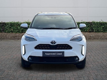 Used Toyota Yaris Cross 2023 for sale - 77613718: Photo