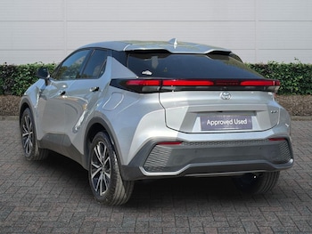 Used Toyota C-HR 2025 for sale - 79427363: Photo