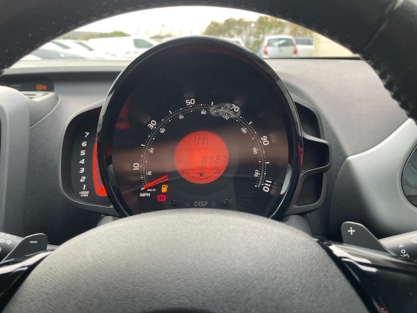 Used Toyota AYGO 2021 for sale - 76296985: Photo 9