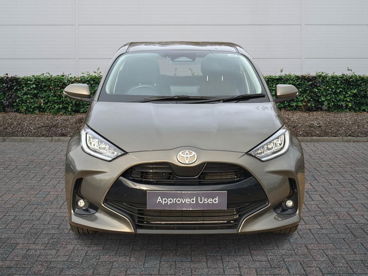 Used Toyota Yaris 2024 for sale - 77124565: Photo 3