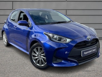 Used Toyota Yaris 2022 for sale - 75813945: Photo