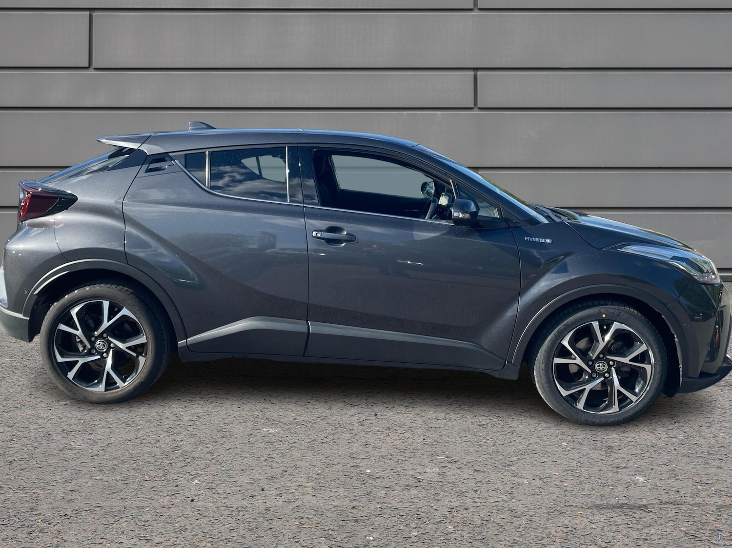 Used Toyota C-HR 2020 for sale - 76111559: Photo 16