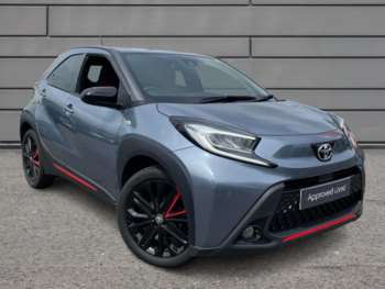 2023 (23) - 1.0 VVT-i Undercover 5dr