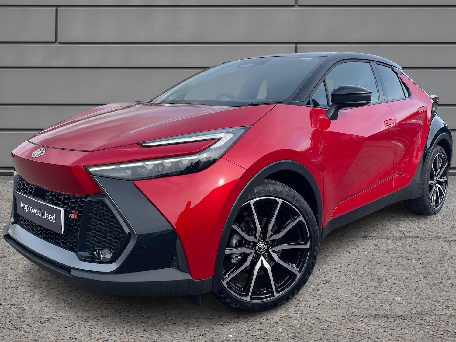 Used Toyota C-HR 2025 for sale - 76111653: Photo 3